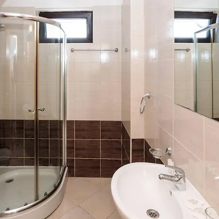 Seaside Garden With 2 Bedroom For Up To 5 Pax Apartamento *