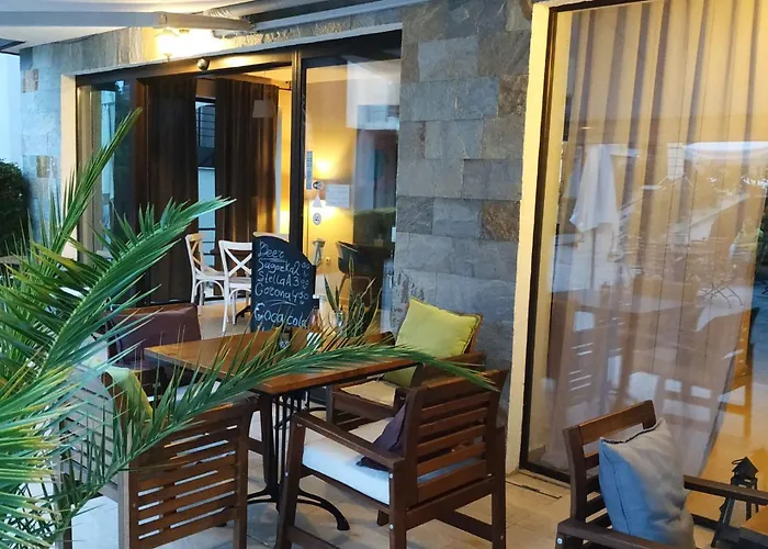 Seaside Garden With 2 Bedroom For Up To 5 Pax