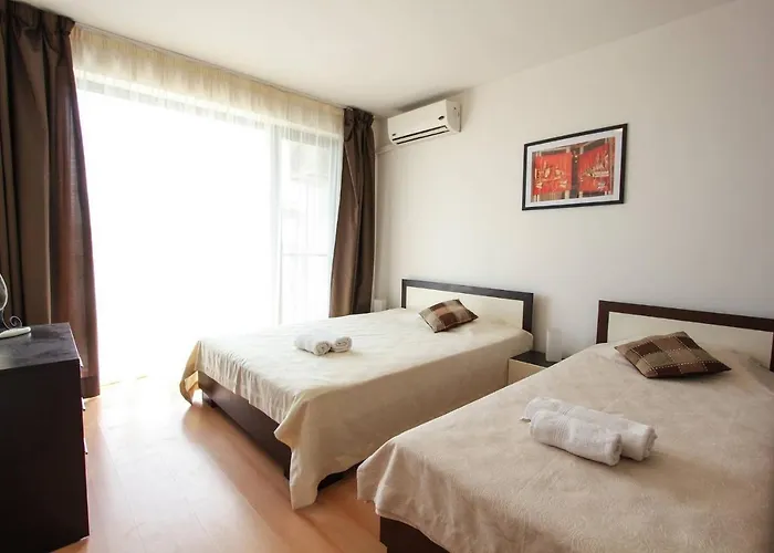 Seaside Garden With 2 Bedroom For Up To 5 Pax Sunny Beach