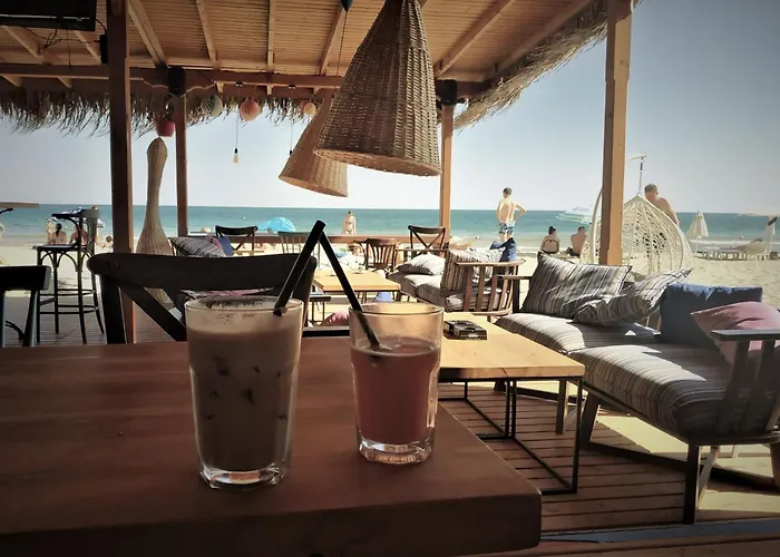 Seaside Garden With 2 Bedroom For Up To 5 Pax 公寓