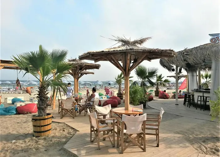 公寓 Seaside Garden With 2 Bedroom For Up To 5 Pax