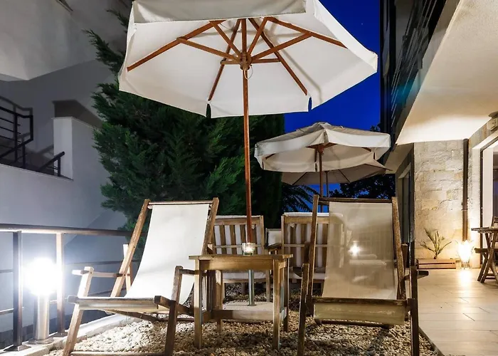 Seaside Garden With 2 Bedroom For Up To 5 Pax 公寓 *